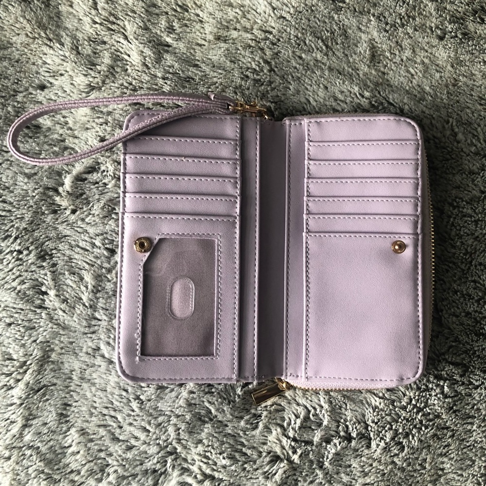 Target Wallet - Picture 2 of 3